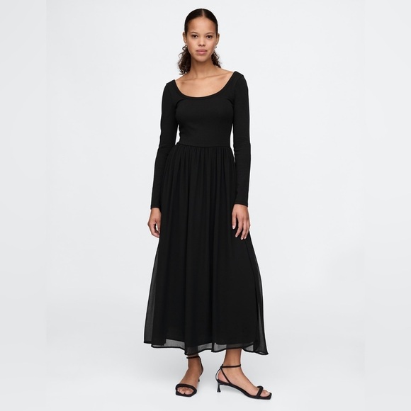 NWT! GAP Black Mixed Media Maxi Dress - Size Medium 🧡 - Picture 1 of 8